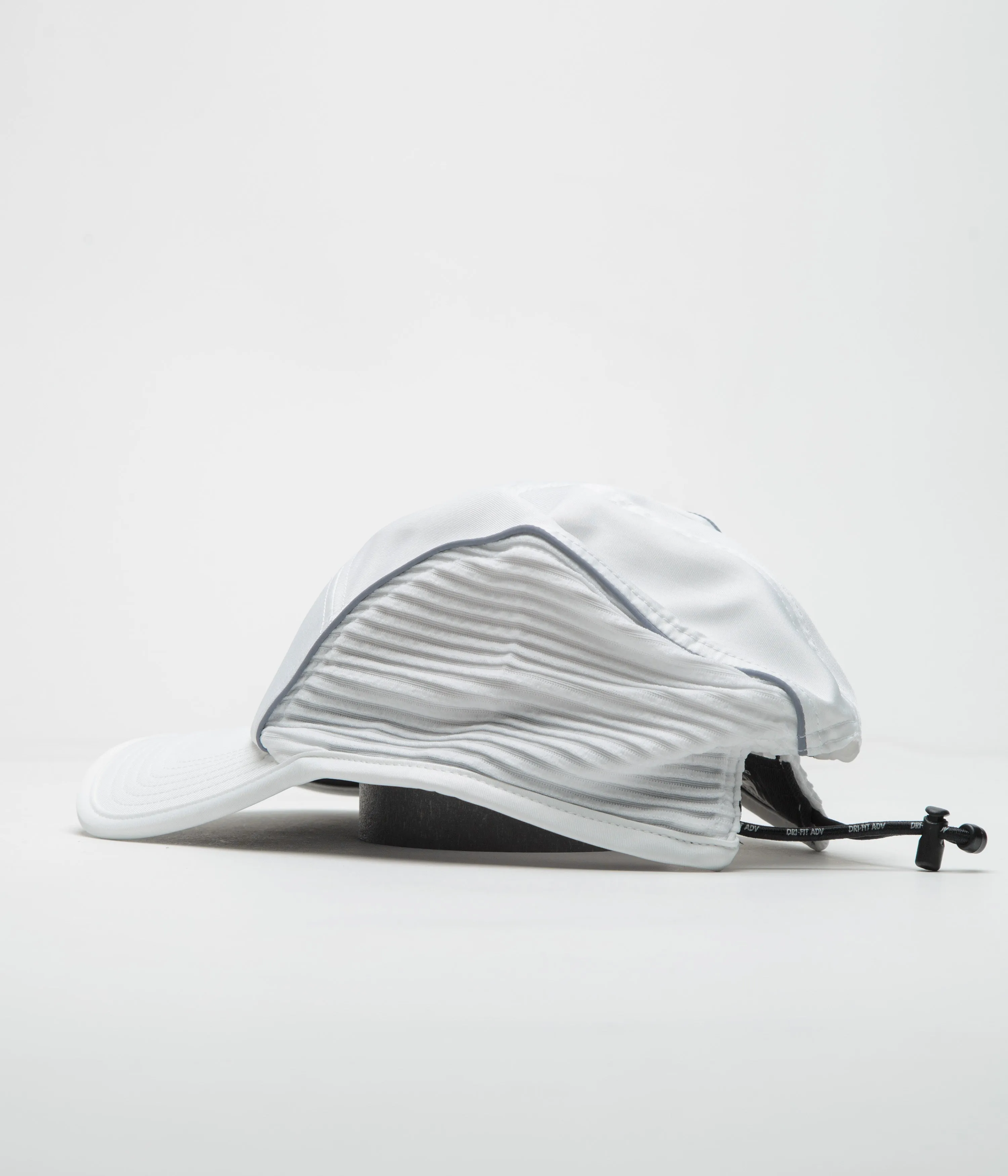 Nike AeroBill Cap - White / Anthracite / Black